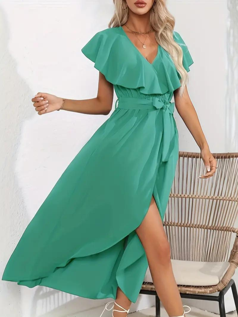 GR | Flowing, elegant V-neck dress