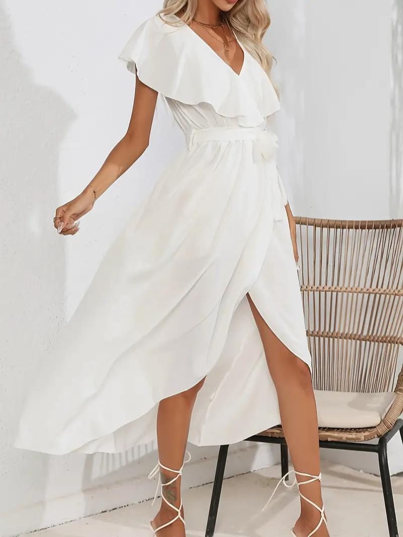 GR | Flowing, elegant V-neck dress