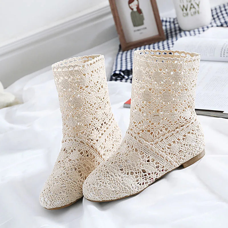 GR - Comfortable women's boots