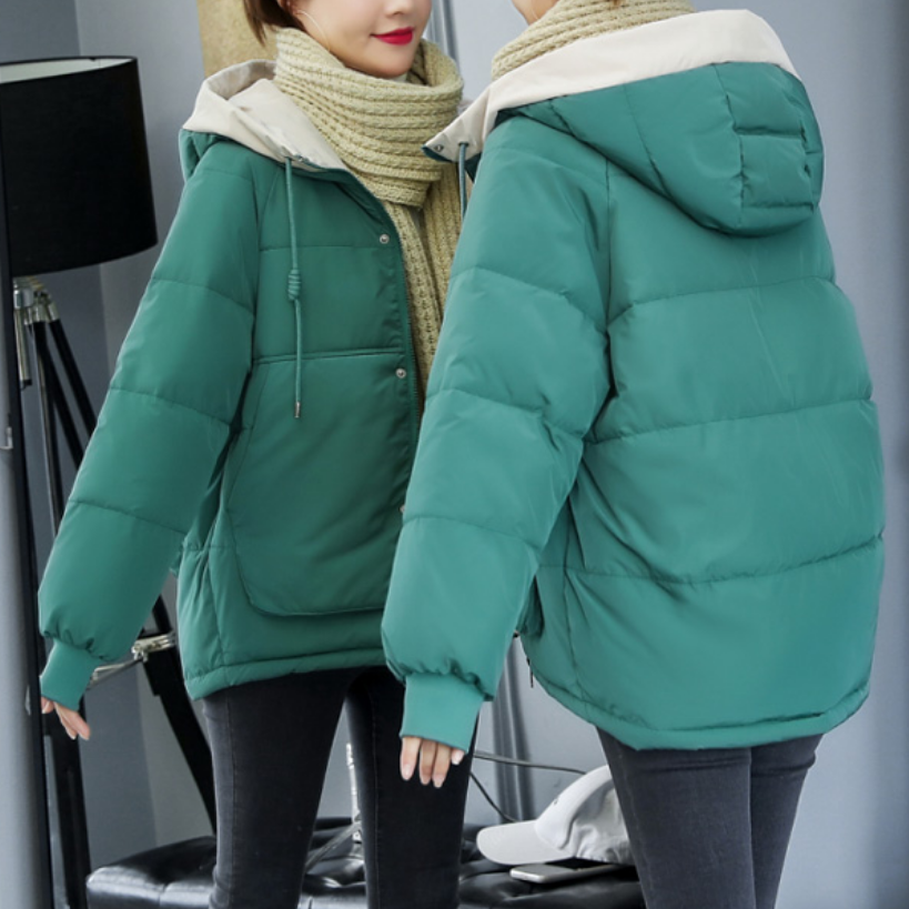 GR | Women's winter jacket with decorative stitching