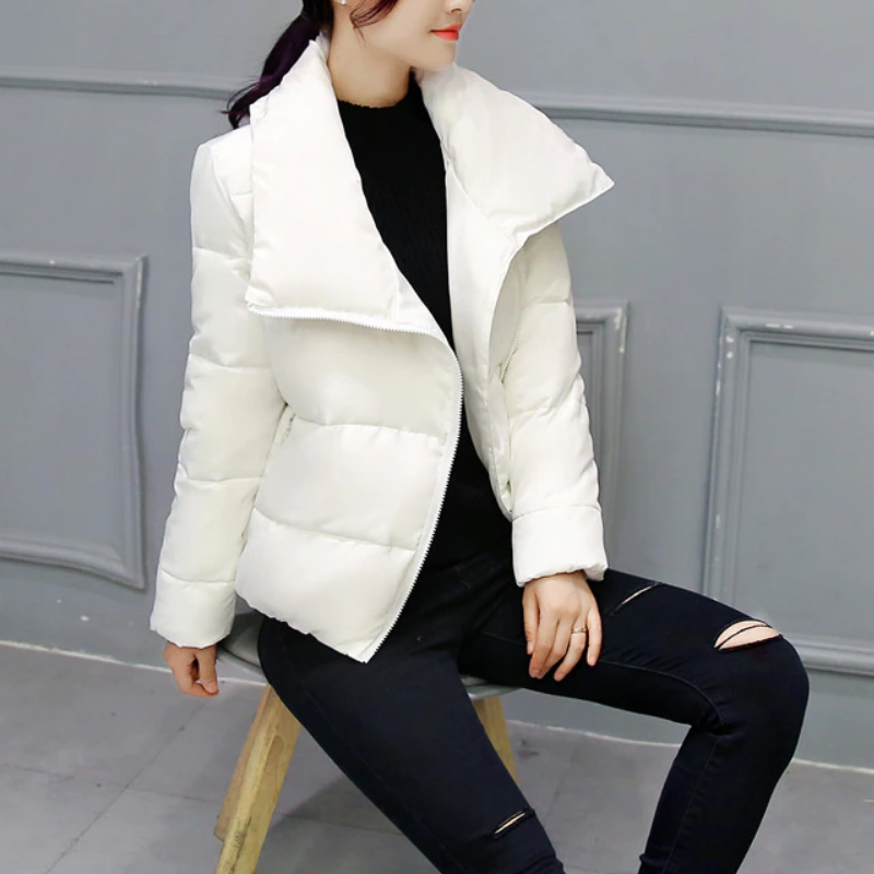 GR | Women's winter jacket with asymmetrical collar