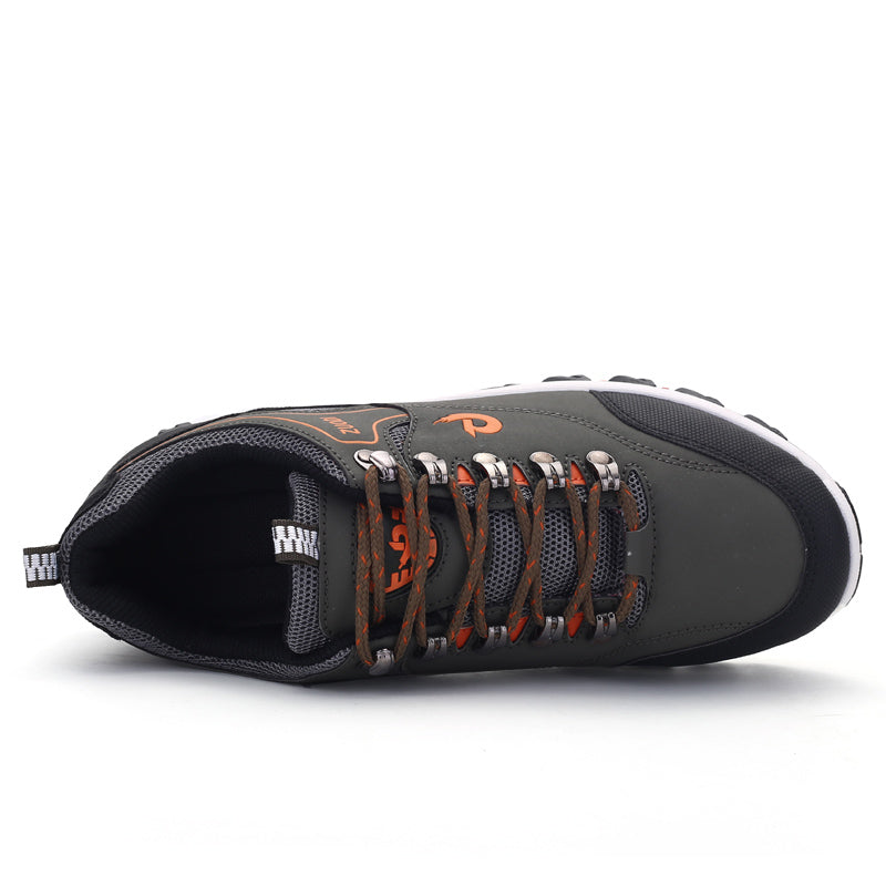 GR | Sneakers: Pain relief through ergonomic shoes