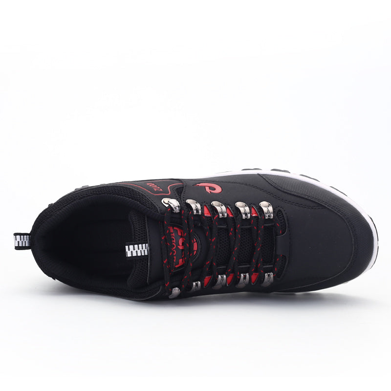 GR | Sneakers: Pain relief through ergonomic shoes