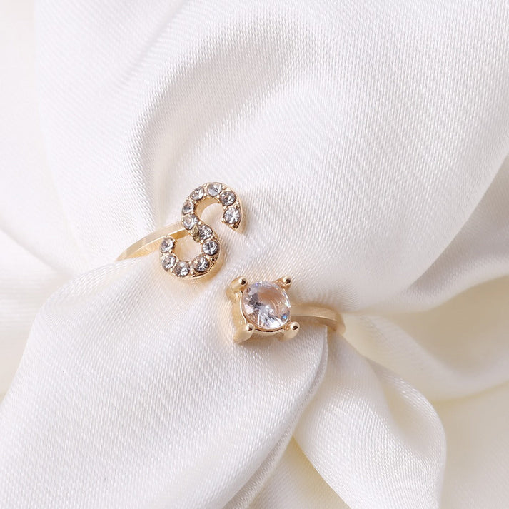 | Letter ring