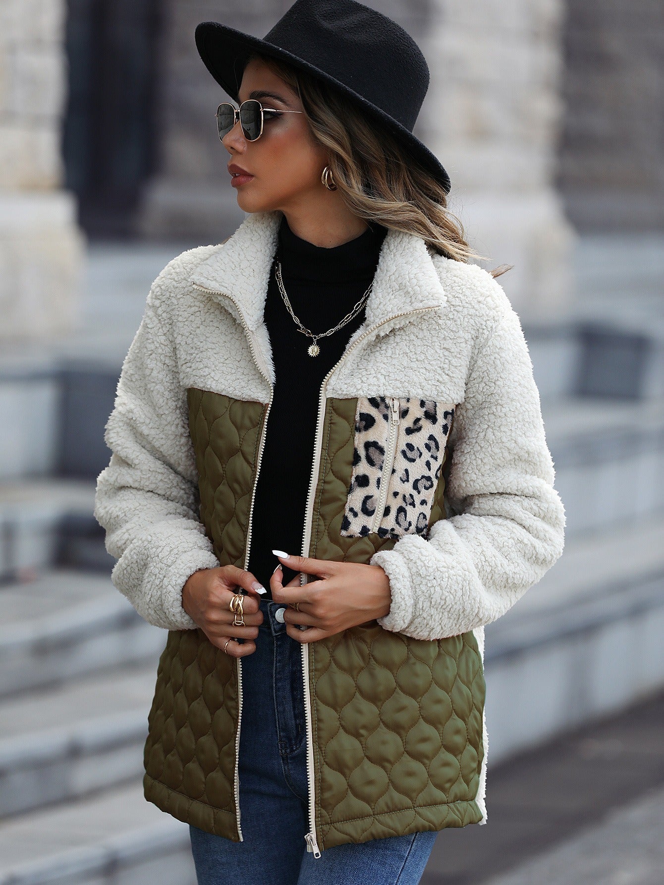 GR | Fashionable Sherpa Coat with Printed Pocket