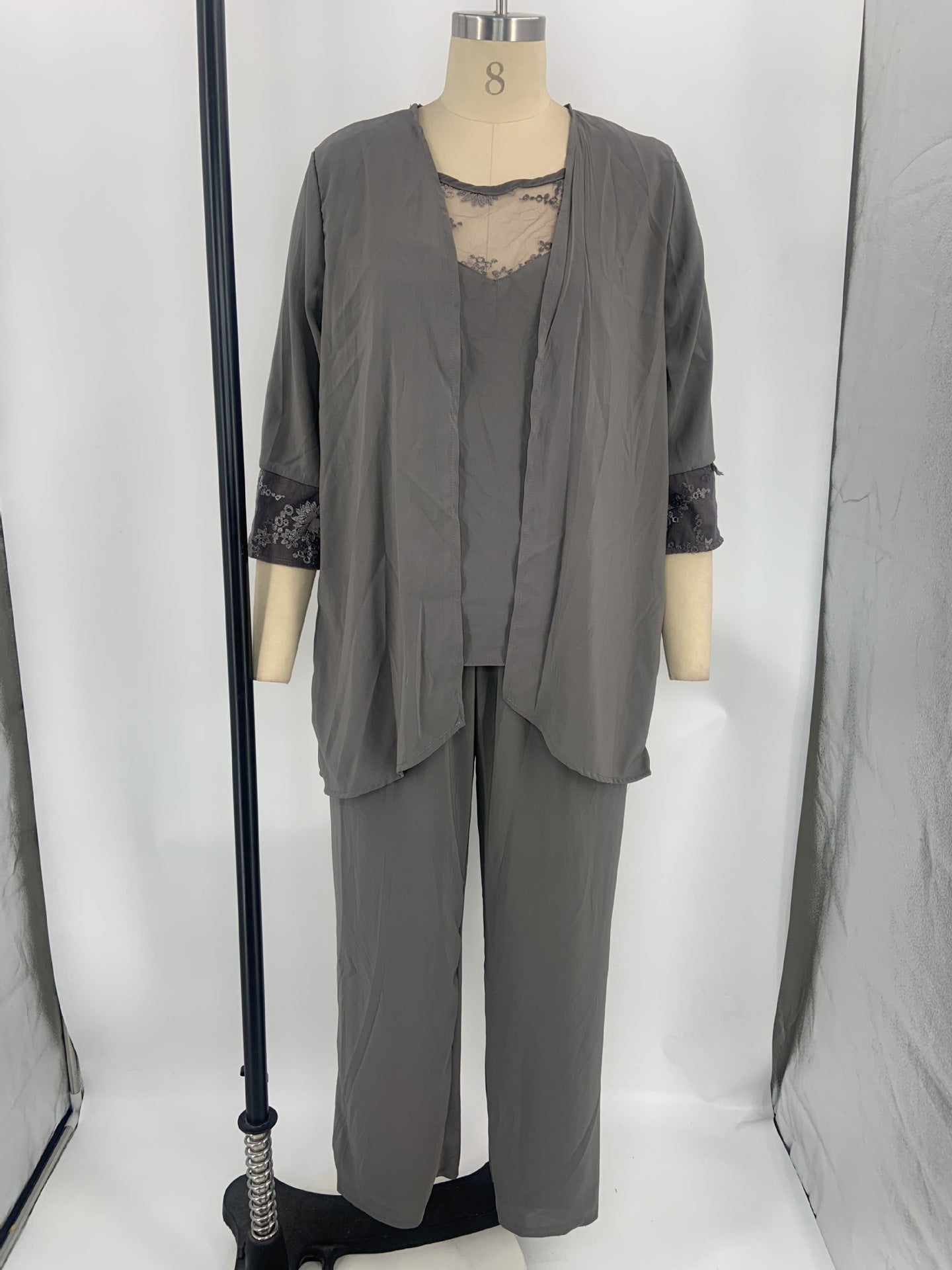 GR | Elegantes Dreiteiliges Strickjacken Set