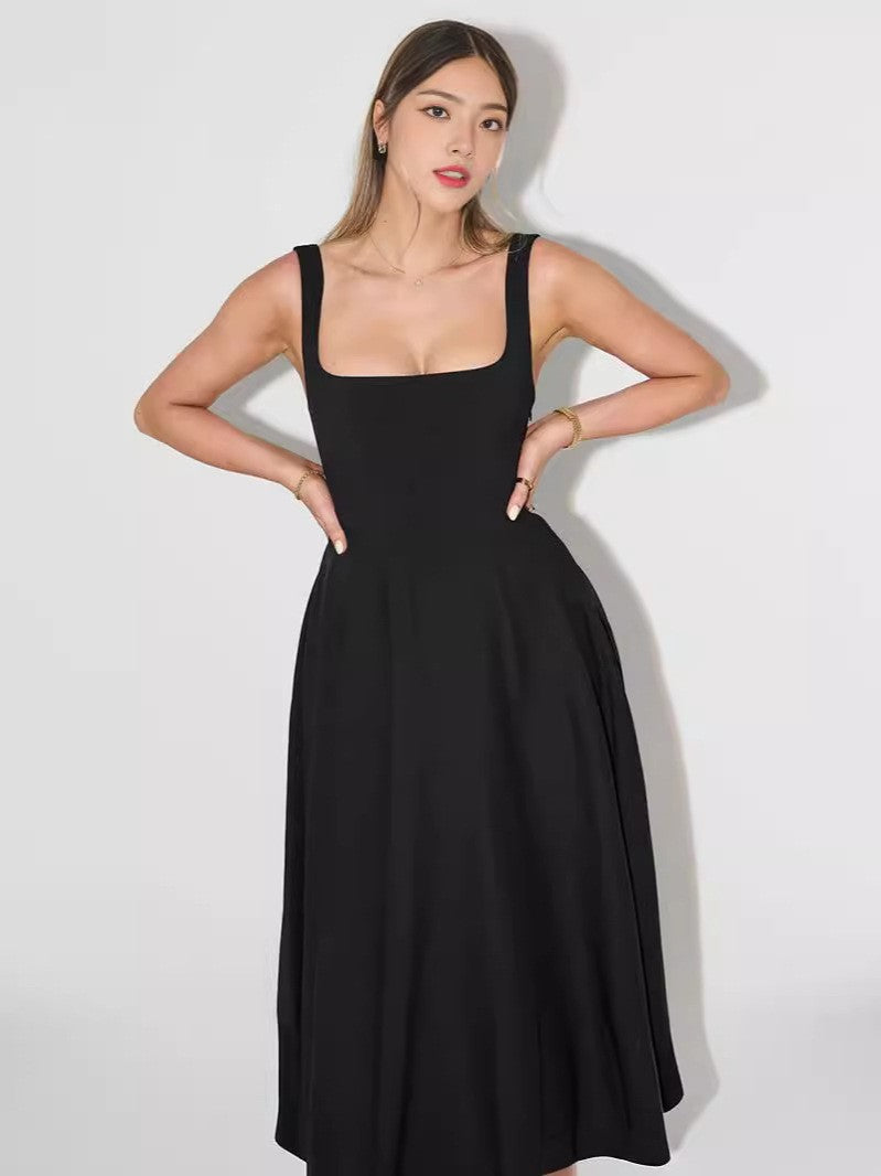 GR | Strappy dress with square neckline