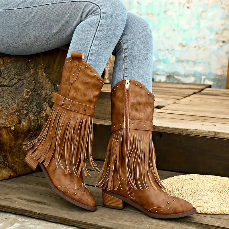GR | Robust cowboy boots with thick heels