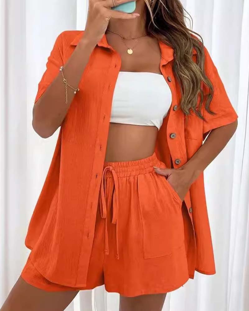 GR | Casual set consisting of a solid-color shirt and shorts