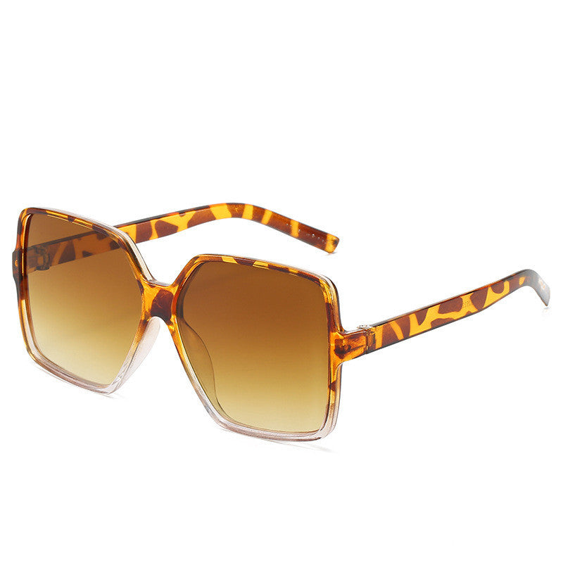 GR | Large Gradient Sunglasses for Women