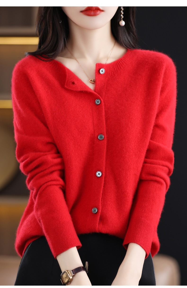 GR | Merino wool cardigan with round neck and long sleeves