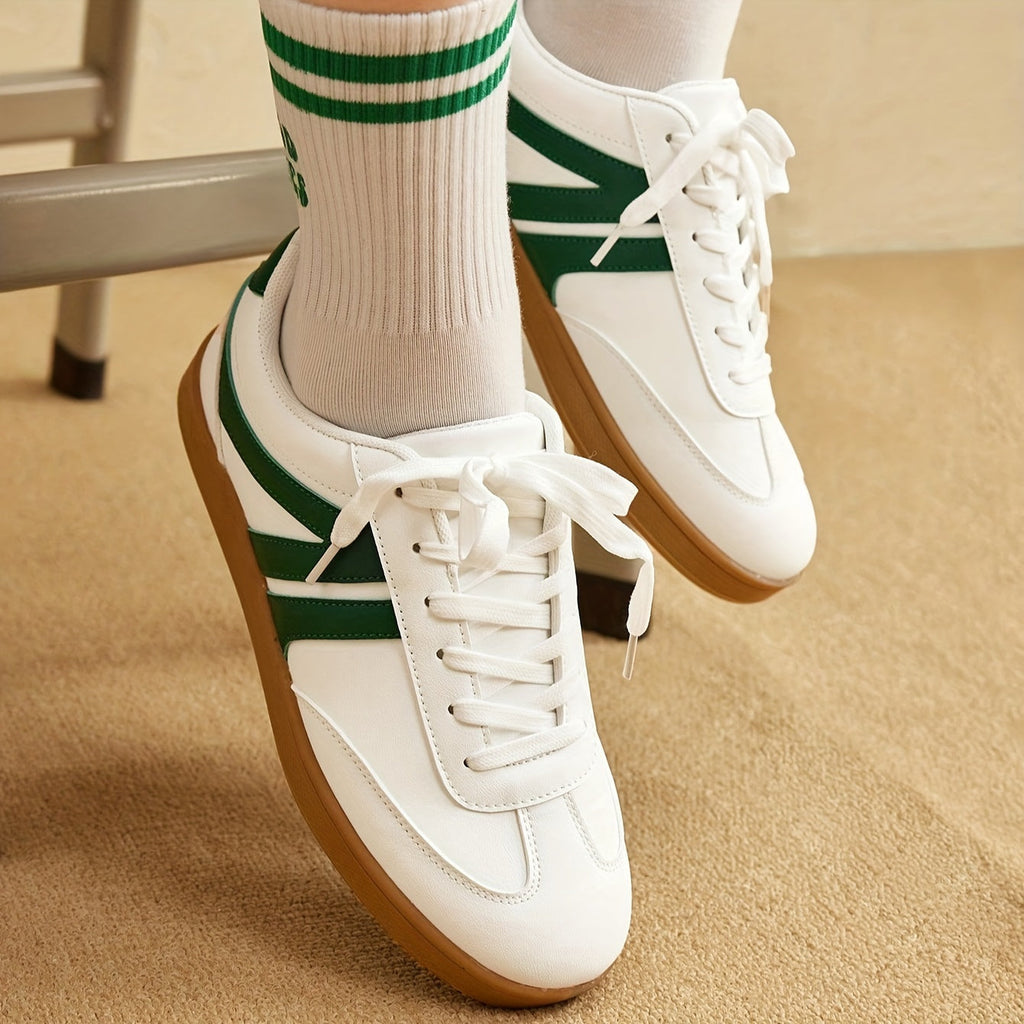 GR | Comfortable women's sneakers in solid colors