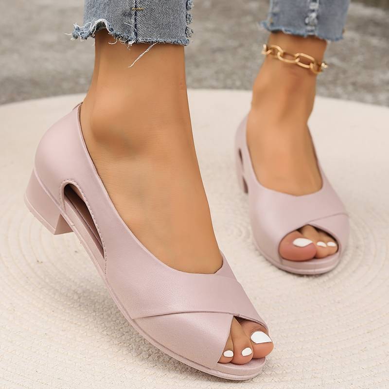 GR | Elegant orthopedic sandals that offer everyday comfort