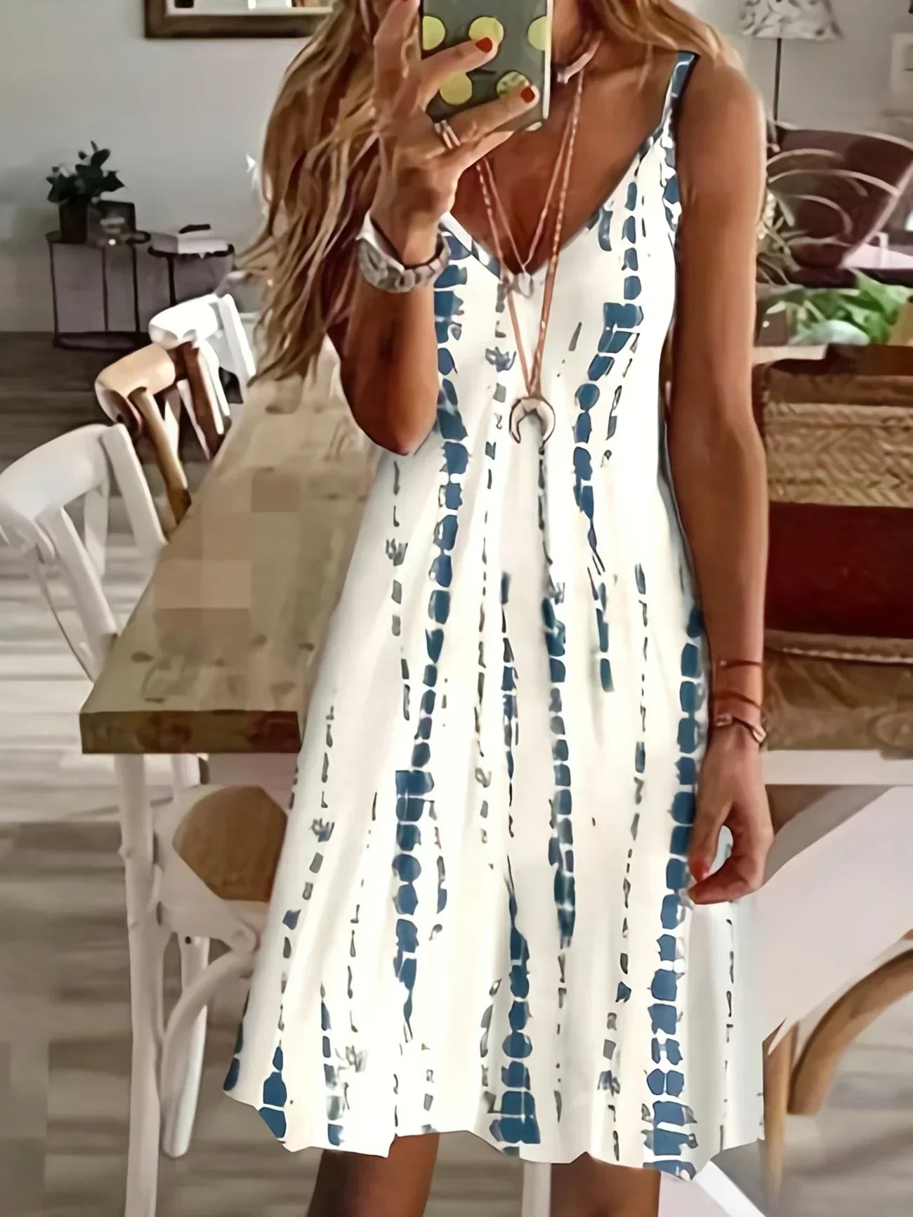 GR | Casual summer dress for women with V-neck and print