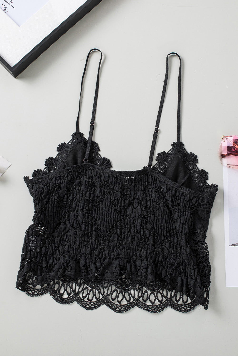 GR | V-Ausschnitt Spitze Cropped Cami