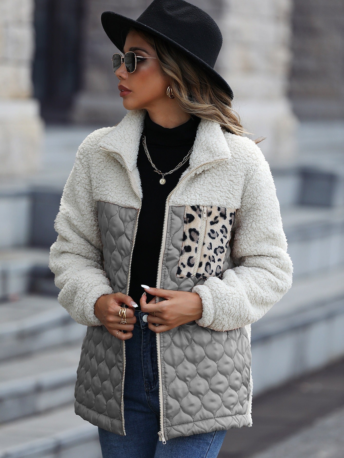 GR | Fashionable Sherpa Coat with Printed Pocket