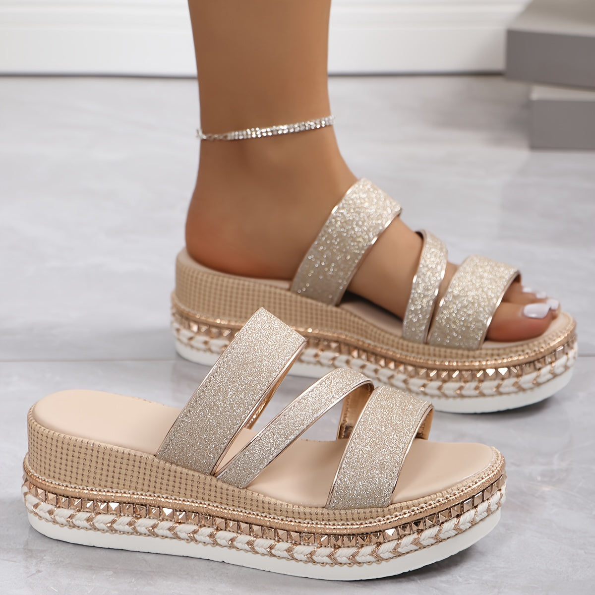 GR | Comfortable spring sandals for women