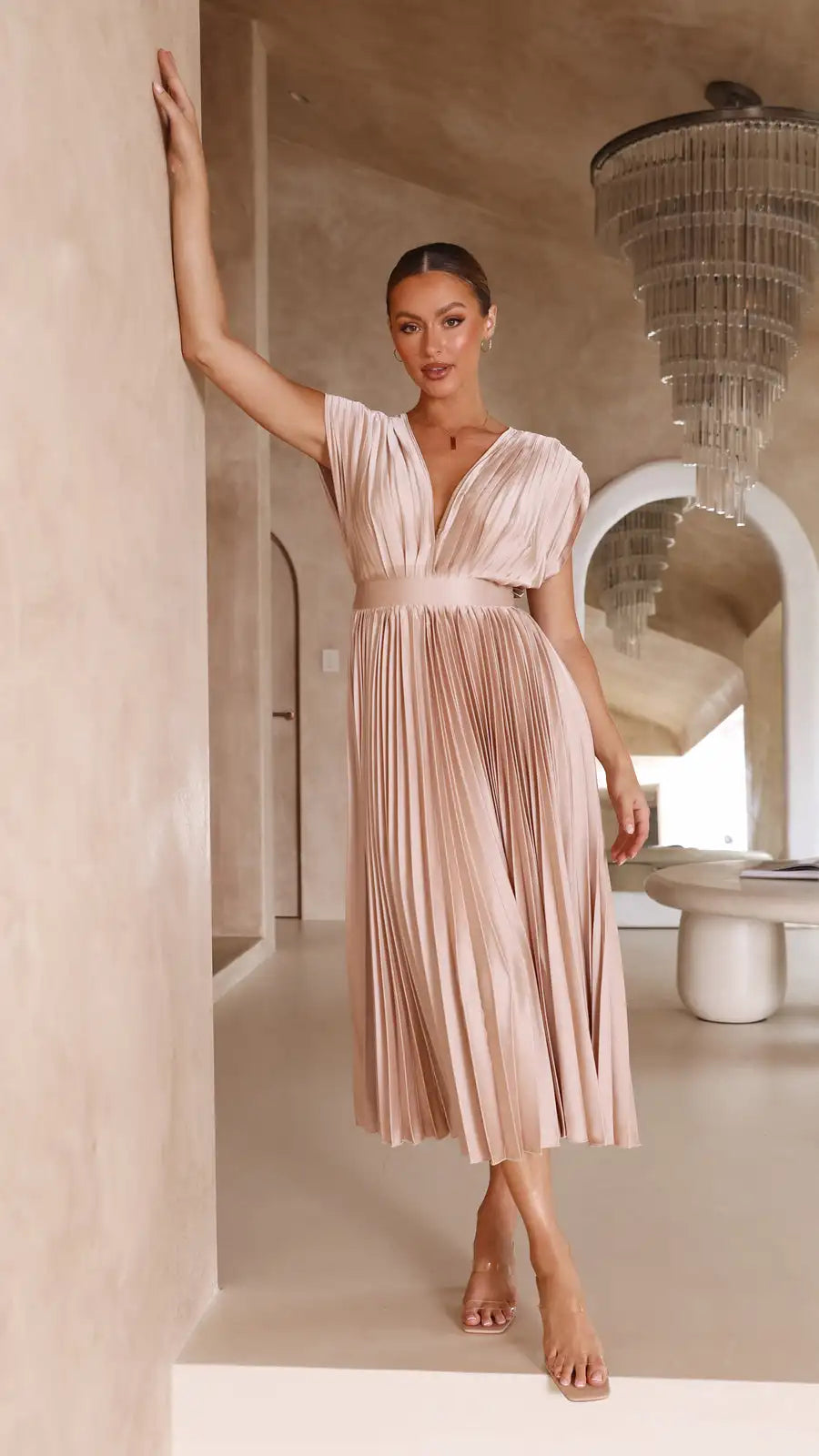 GR | Faltendes Plunge Midi Kleid