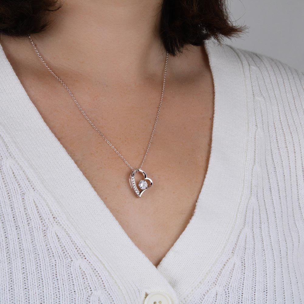 GR | Women's Heart Pendant in White and Yellow Gold