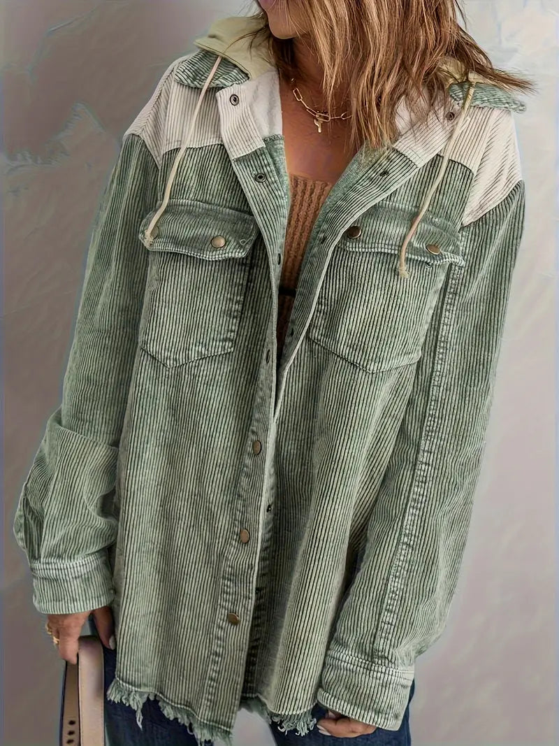 Effortless and trendy jacket