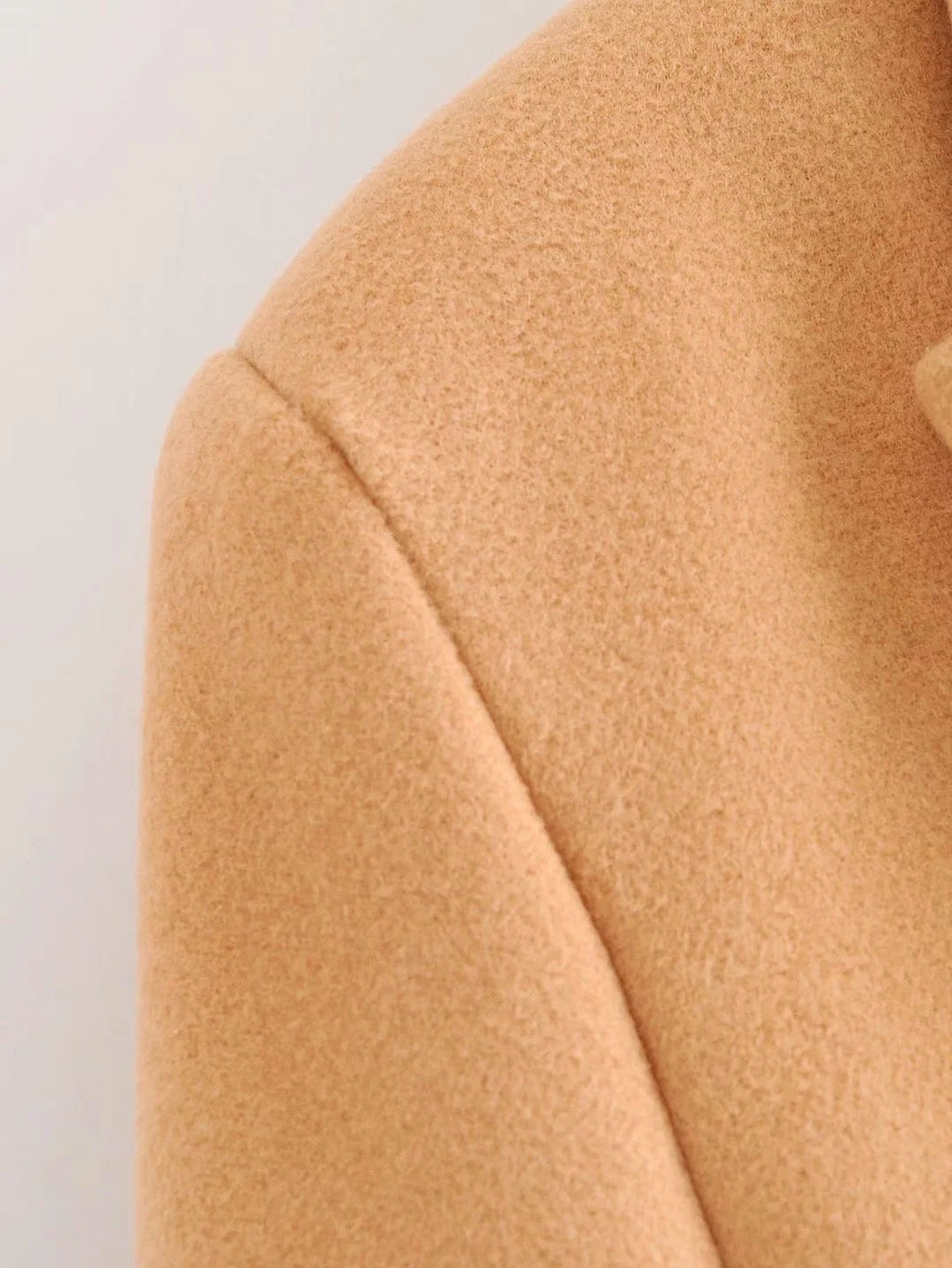 GR | Double-breasted jacket with hood