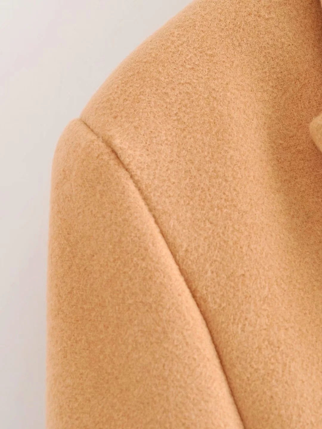 GR | Double-breasted jacket with hood