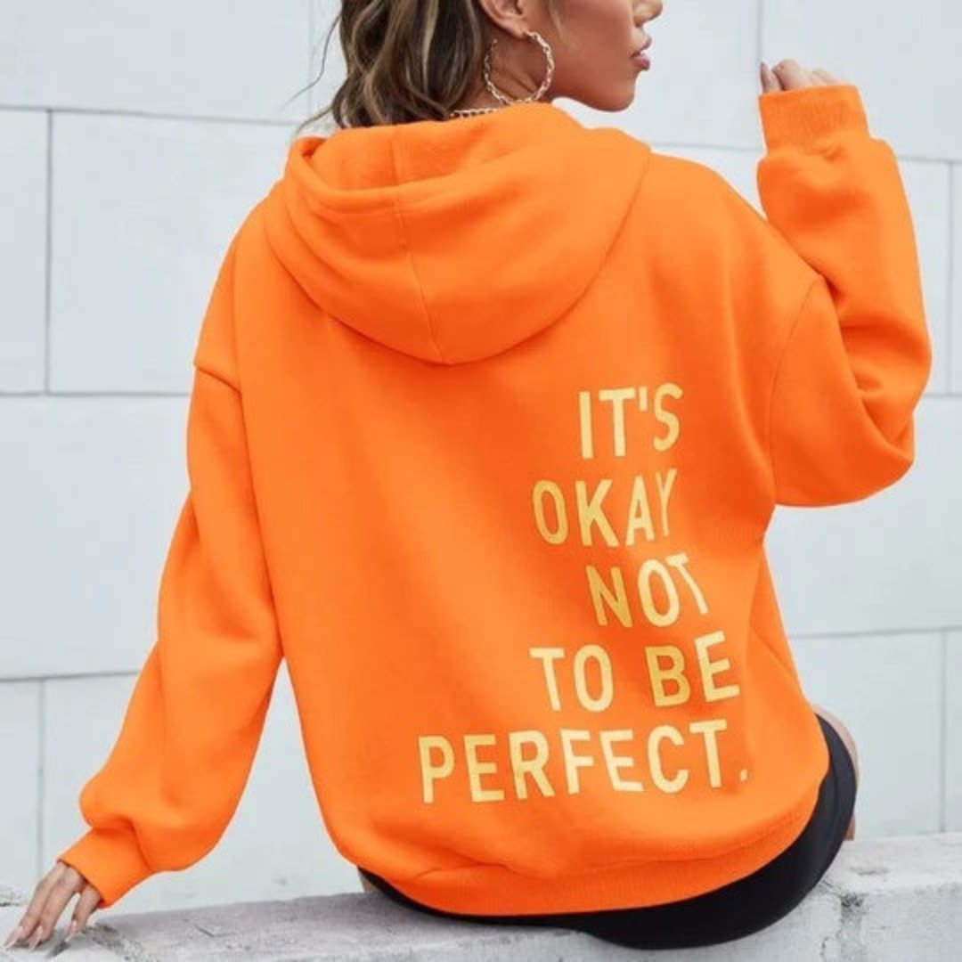 GR | Women's long-sleeved hoodie - Cozy & stylish
