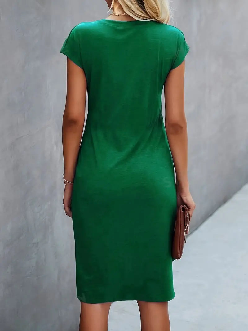 GR | Stylisches Figurbetontes Kleid mit Rundhalsausschnitt