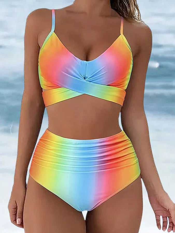 GR | Relaxing and stylish bikinis