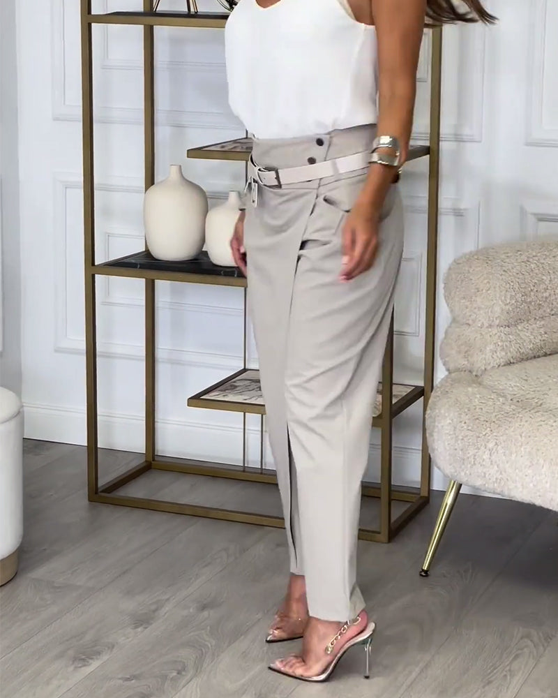 GR | Stilvolle Einfarbige Hosen mit Taschen und Quer Verlaufendem Design