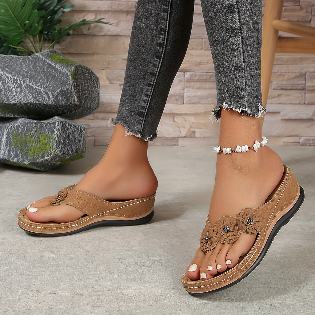GR | Beautiful flip-flop sandals for women
