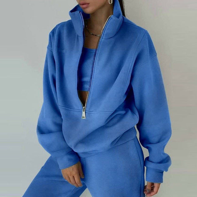 GR | 3-piece sporty set - trendy women's sweatshirt jacket with jogging pants