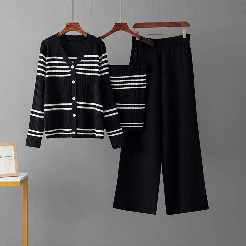 GR | Comfortable striped knitwear set