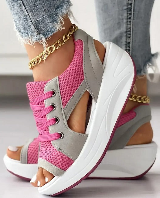 Fashionable open sandals