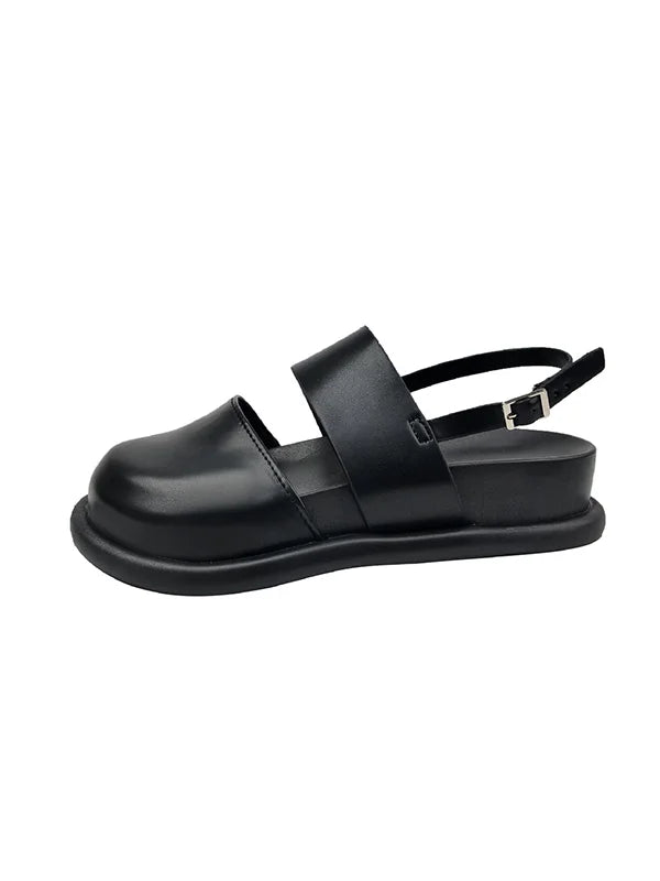 Sandals with a split toe
