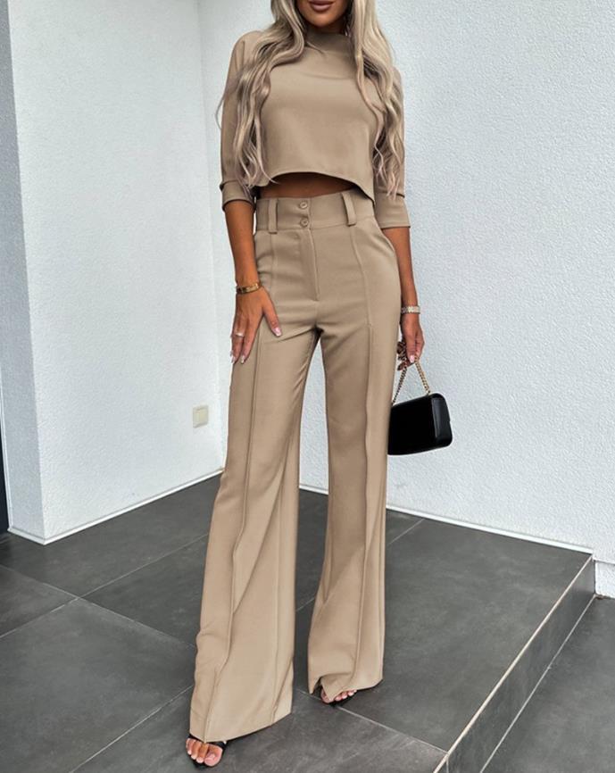 GR Women's clothing set with three-quarter sleeves for fashionable casualness"