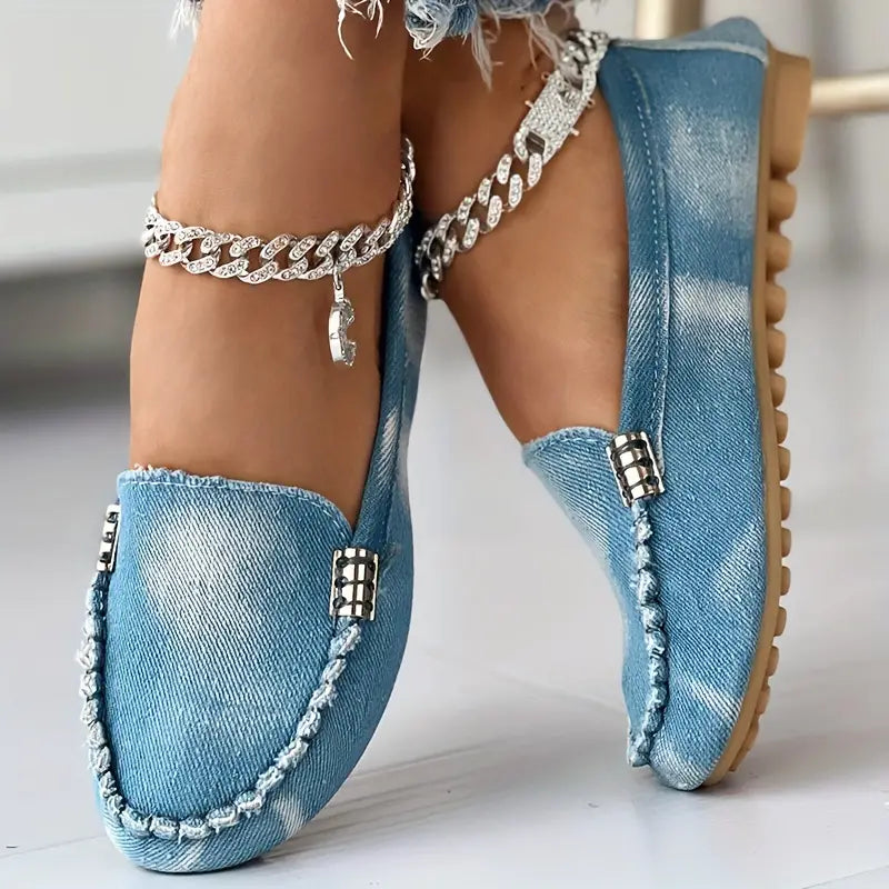 GR | with denim design and relaxed fit For women