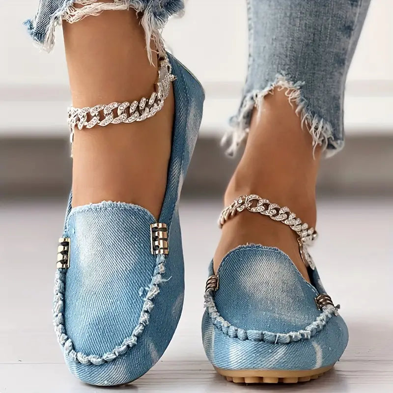 GR | with denim design and relaxed fit For women