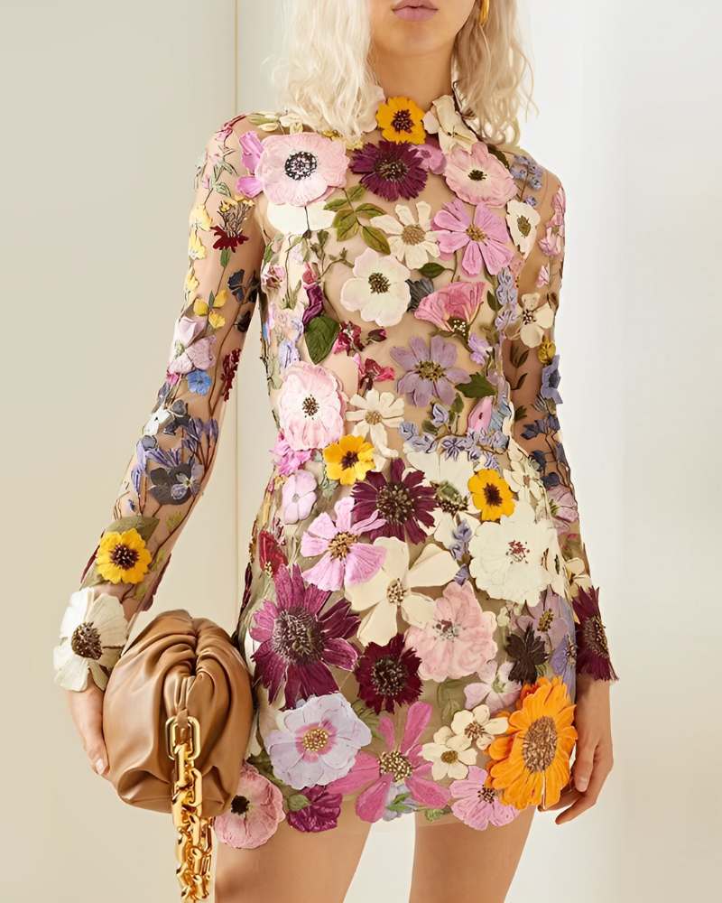 GR | Floral dress with delicate details