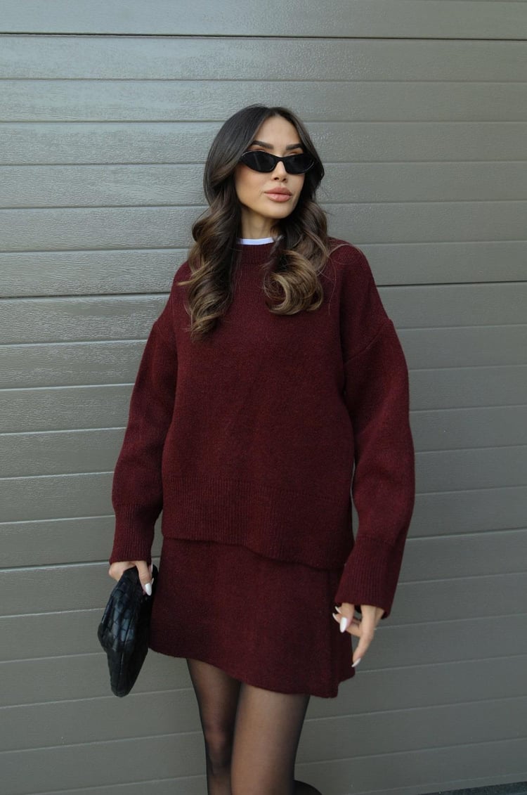 GR | 1-piece knitwear set - women's sweater and skirt with a relaxed fit