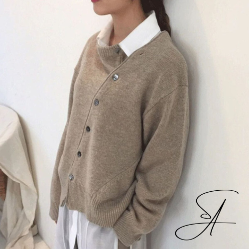 GR | Wickel-Cardigan mit stilvollen Knopfdetails