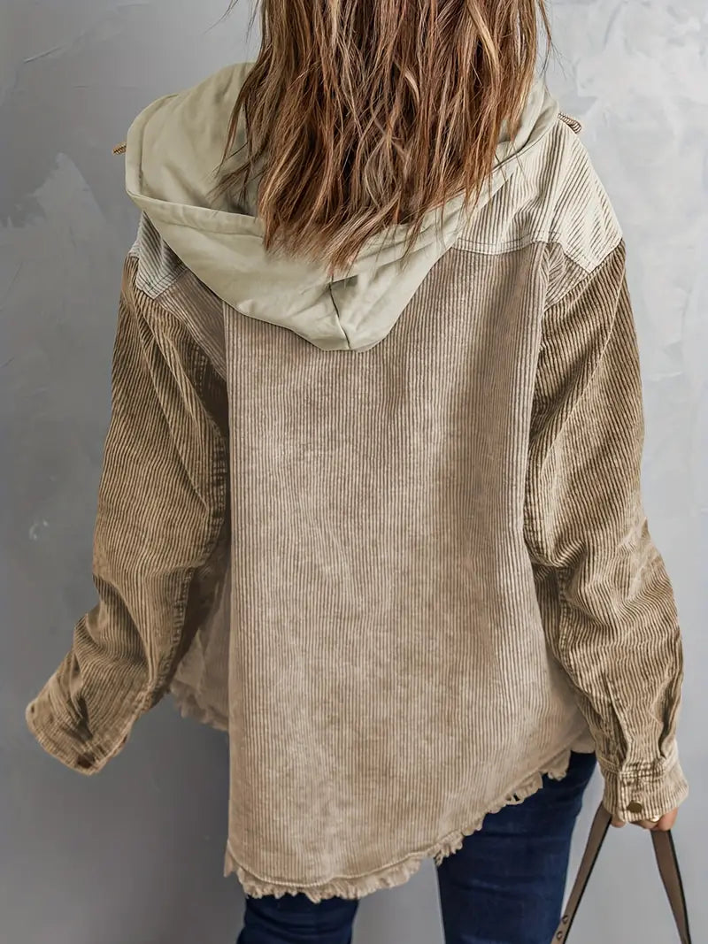 Effortless and trendy jacket
