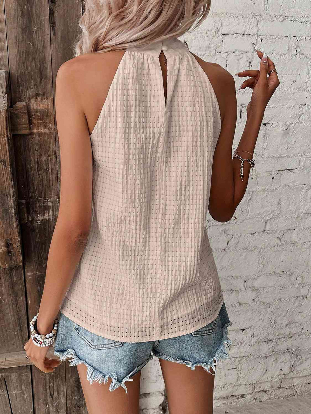 GR | Halterneck top with polka dot detail