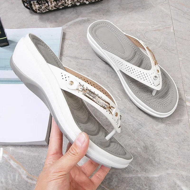 GR | Softly Cushioned Orthopedic Sandals