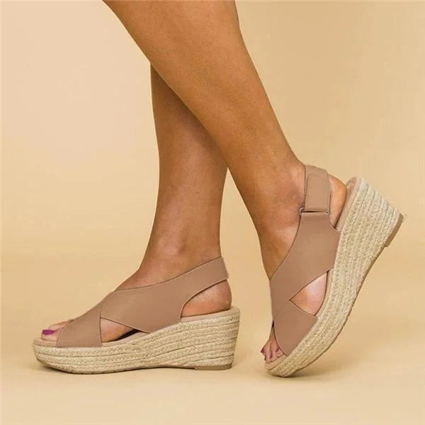 GR | Elegant and orthopedic sandals