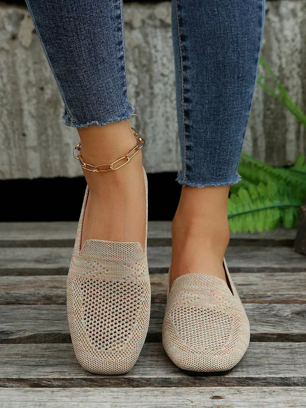 GR - Modeeuze and minimalist winter shoes