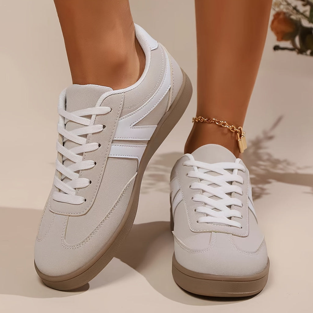 GR | Comfortable women's sneakers in solid colors