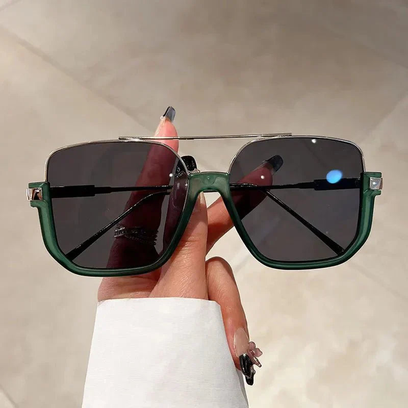 GR | Trendy UV Sunglasses