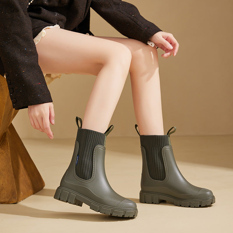 GR | Rubber boots - Waterproof with anti-slip sole, perfect for rainy weather 