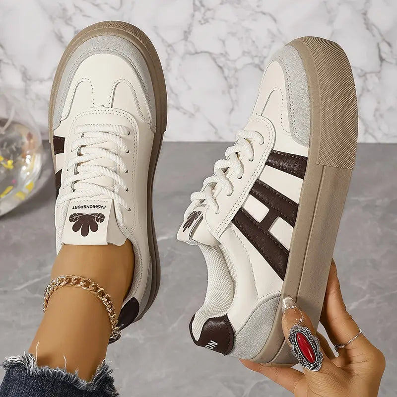 GR | Comfortable sneakers for women with a modern design and high quality